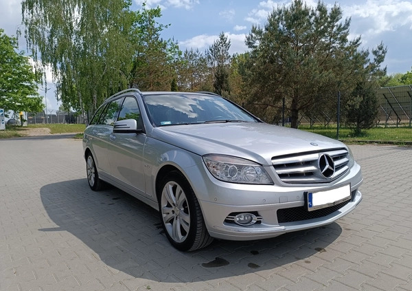 Mercedes-Benz Klasa C cena 34000 przebieg: 244000, rok produkcji 2009 z Siedlce małe 326